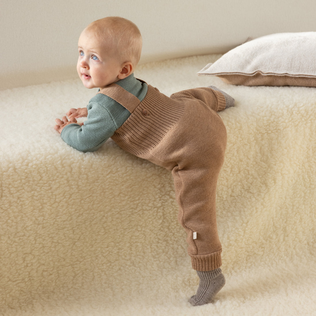 DISANA Knitted Wool Bib Pants for Baby/Toddler