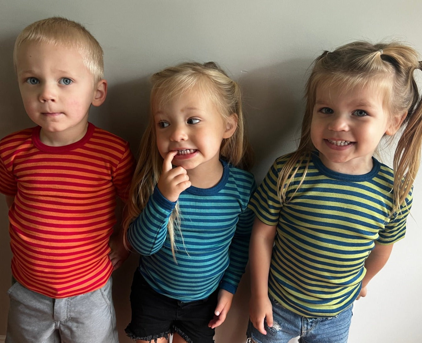 ENGEL Kids' Organic Wool/Silk Undershirt with Short Sleeves - PREVIOUS YEARS' COLORS