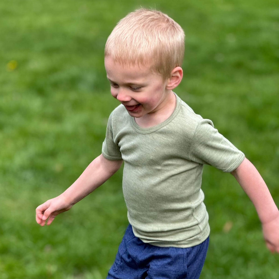 HOCOSA Kids' Short-Sleeve Shirt in Organic Cotton/Wool/Silk