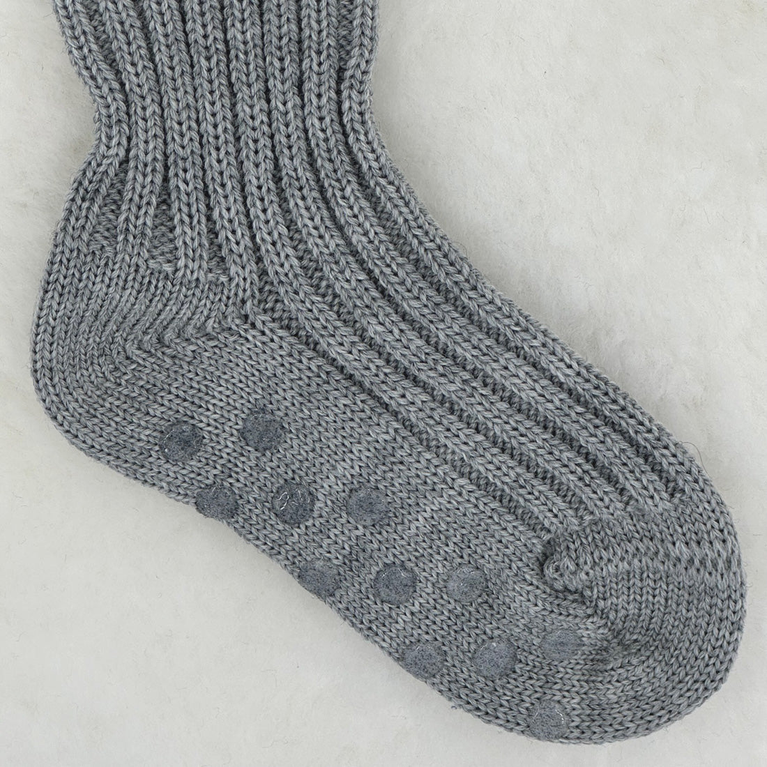 GRÖDO Organic Wool Non-Skid Socks