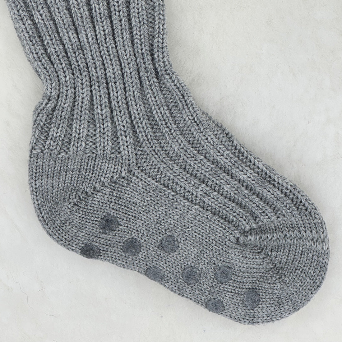 GRÖDO Organic Wool Non-Skid Socks