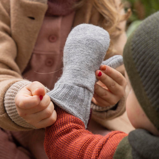 DISANA Boiled Wool Mittens in Organic Merino Wool for Baby/Toddler/ Kids