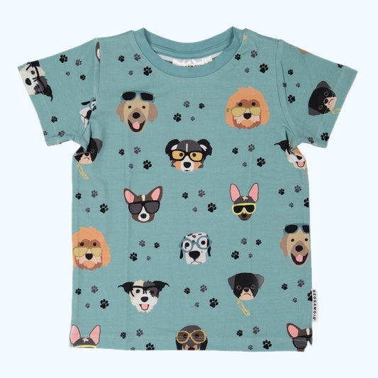 Geggamoja® Kids Short-Sleeve Shirt in Organic Cotton/Bamboo - COOL DUDE DOGS